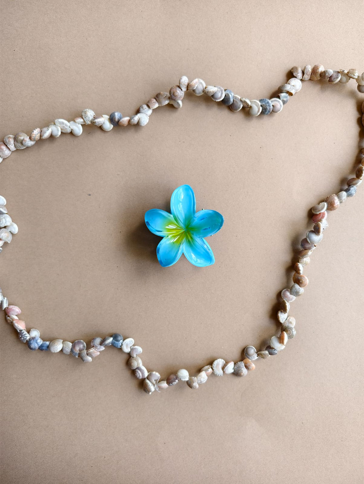 Aurora Bloom Medium Flower Hair Claw