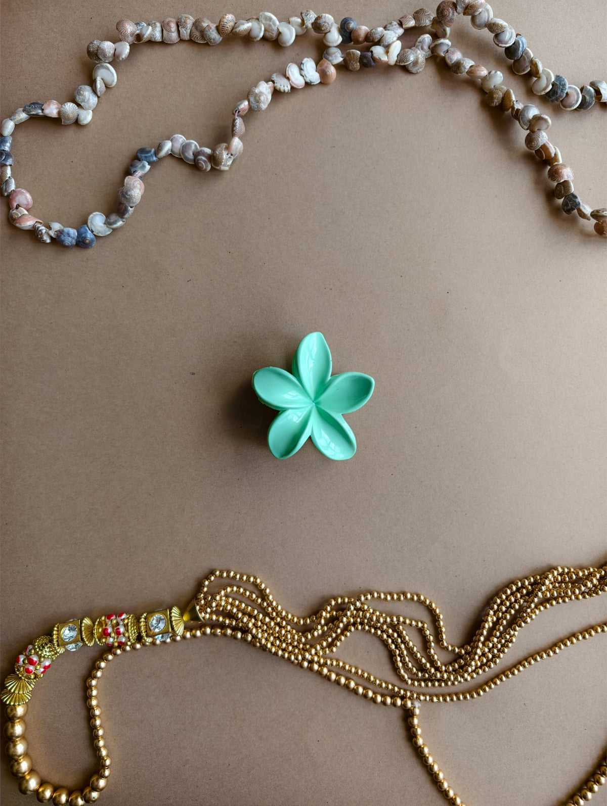 Glossy Medium Flower Hair Claw