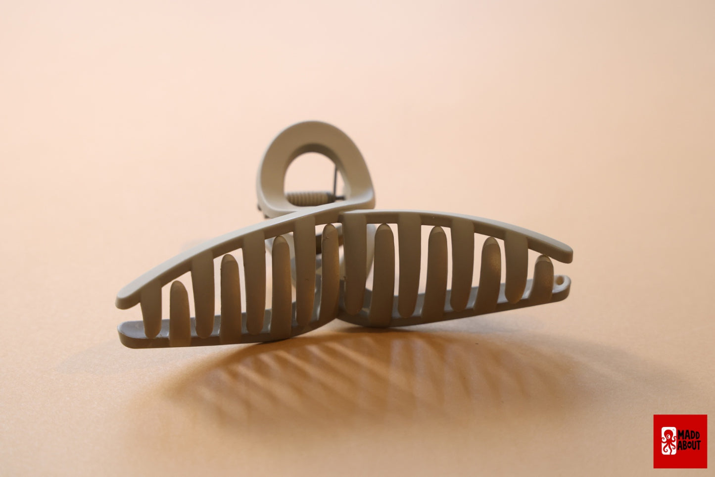 Tulip Bow Clip