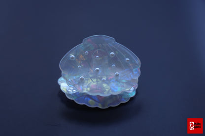 Pearl Shell Hair Claw