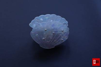 Pearl Shell Hair Claw