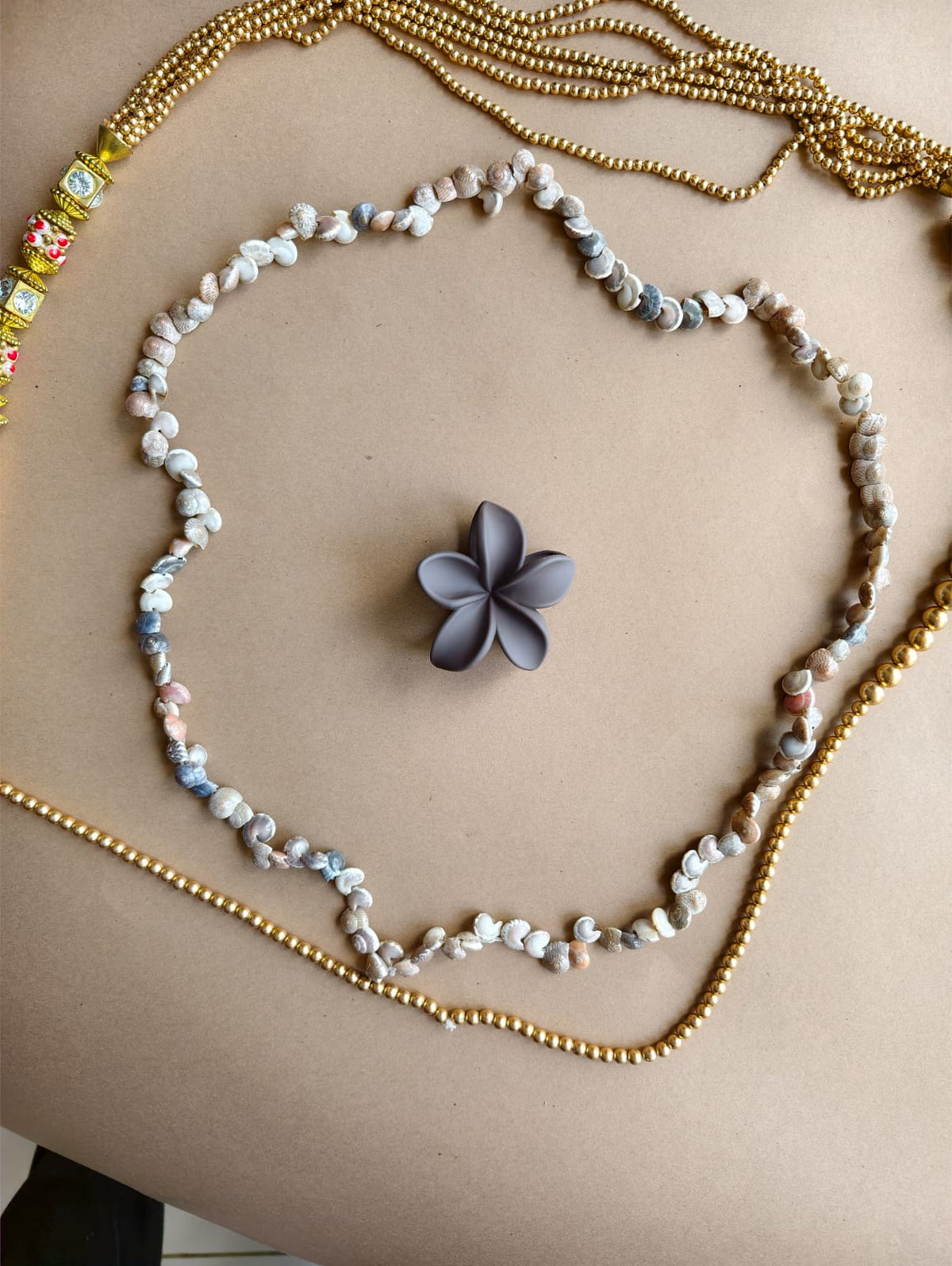 Matte Medium Flower Claw
