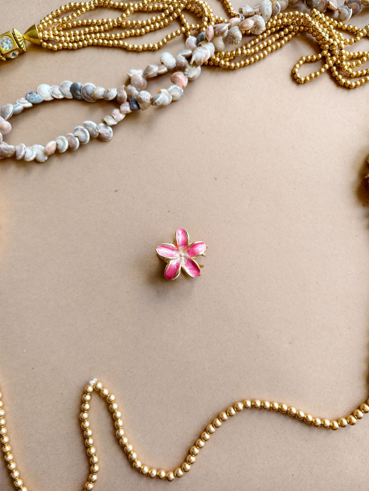 Metal flower mini claws