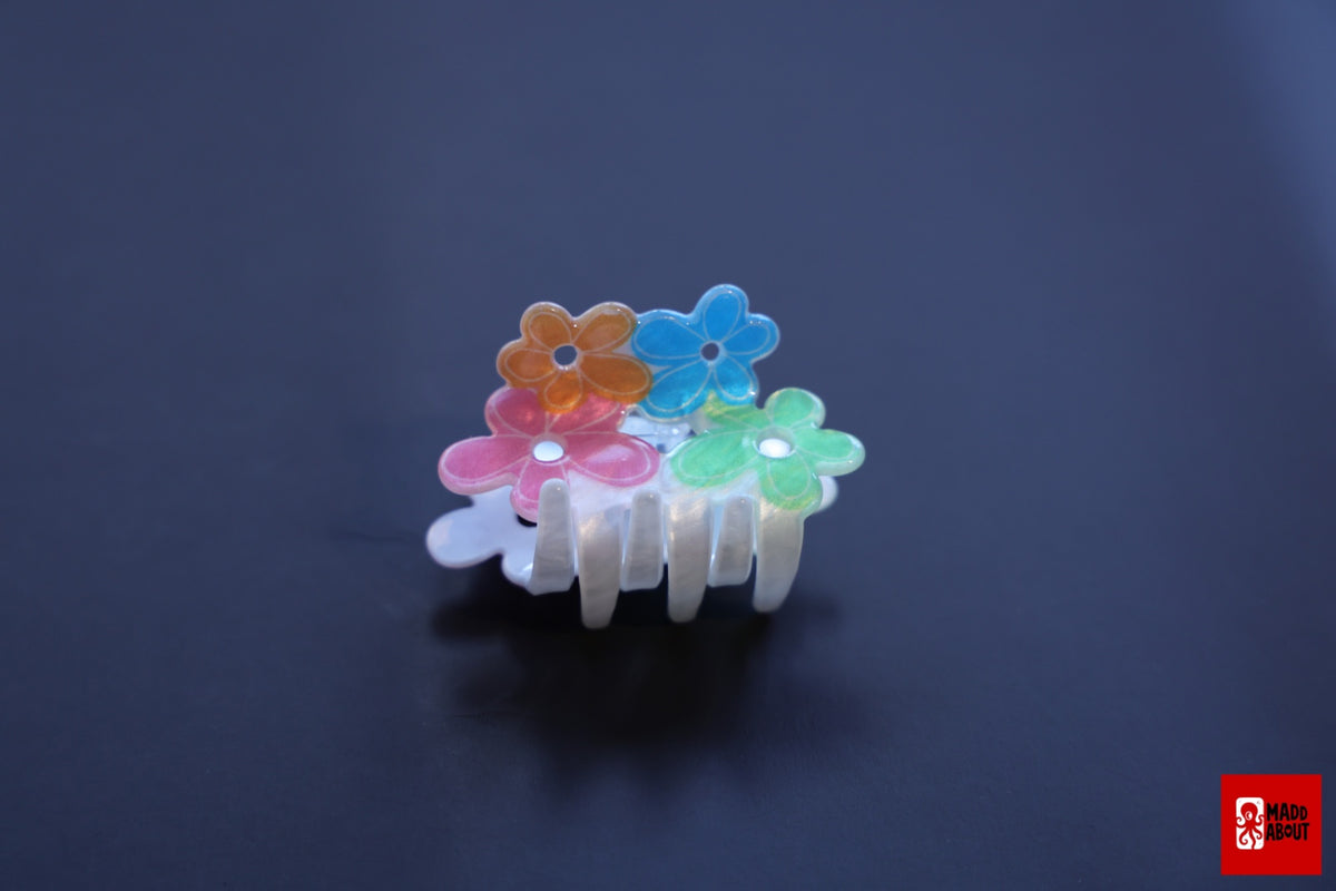 Daisy Hair Claw