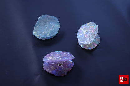 Pearl Shell Hair Claw