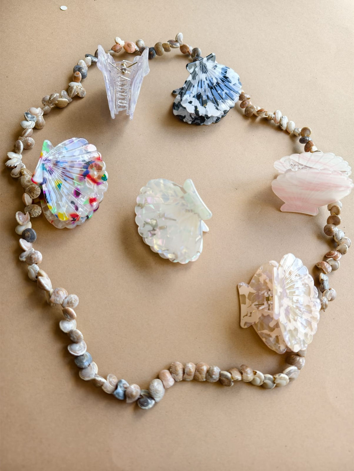 Pearl Shell Hair Claw