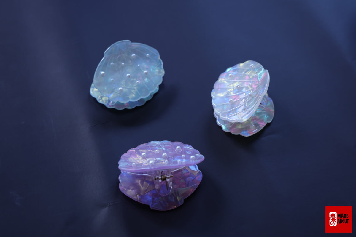 Pearl Shell Hair Claw
