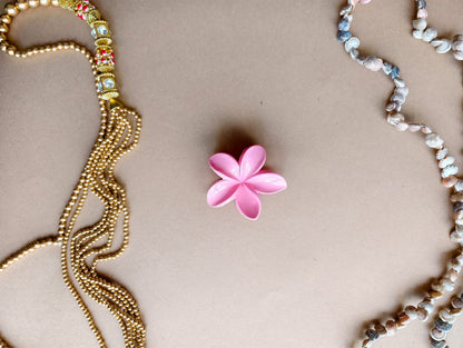 Glossy Medium Flower Hair Claw