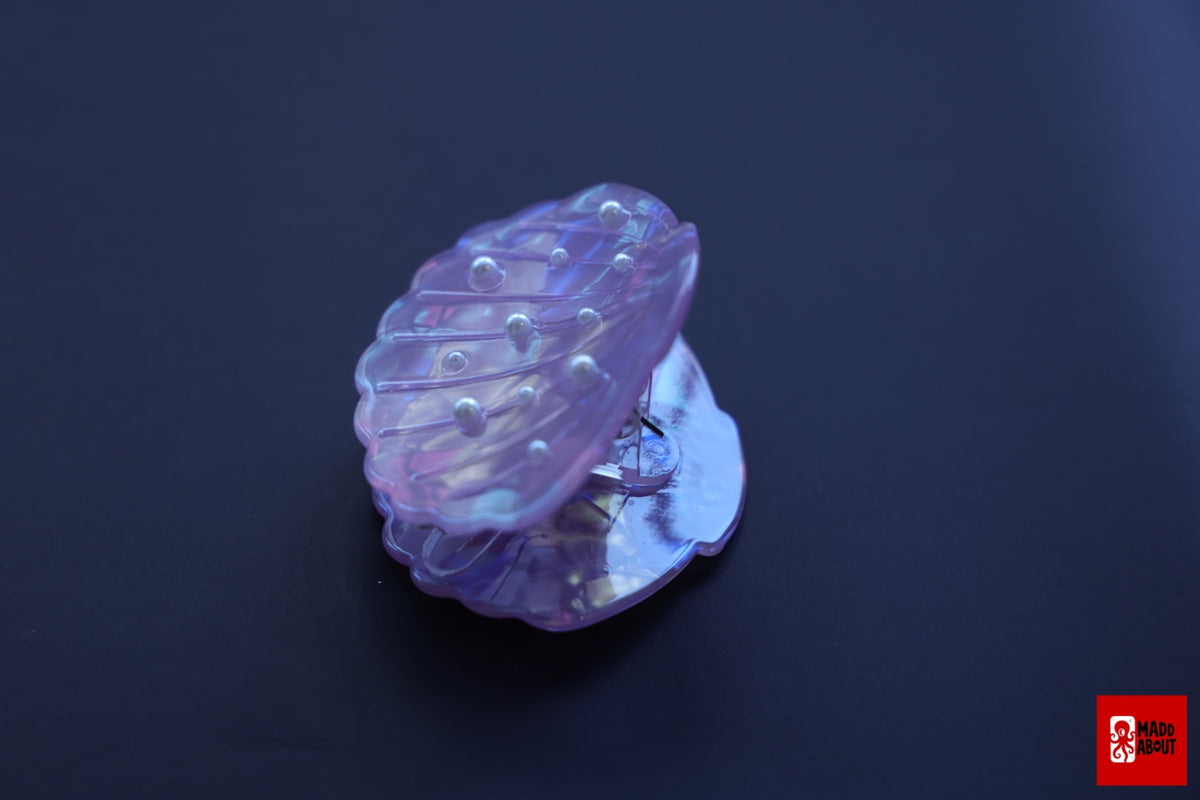 Pearl Shell Hair Claw
