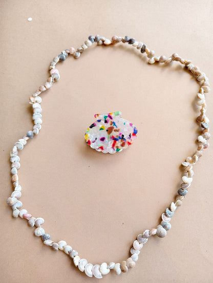 Pearl Shell Hair Claw